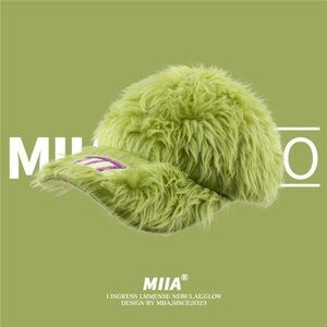 Ins Popular Long Fluff Baseball Caps for Men Winter Fashion Embroidery Digital